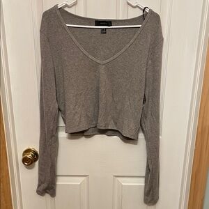 Forever 21 V-Neck Long Sleeve Crop Top